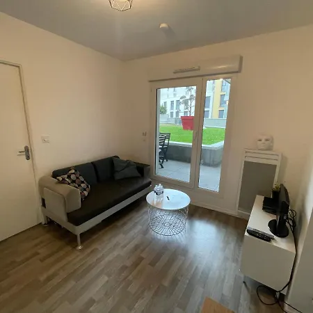 Gredi, Appt Avec Parking Et Terrasse A Apartment Caen